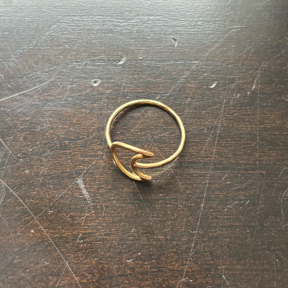 14k Solid Gold Crescent Moon Ring - Picture 3 of 3